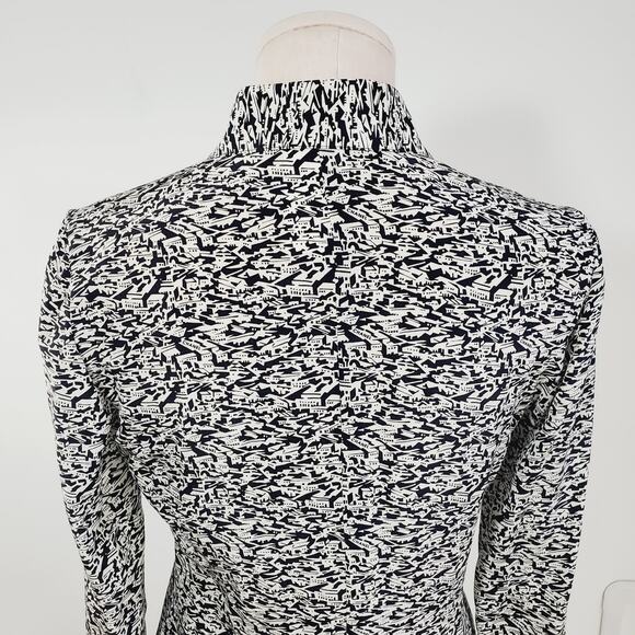 CHANEL 2003 Cruise Collection Black White Seaside Cityscape FR 38 - Picture 7 of 13